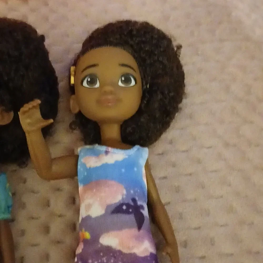 Karma Dolls  - Picture 2 of 3